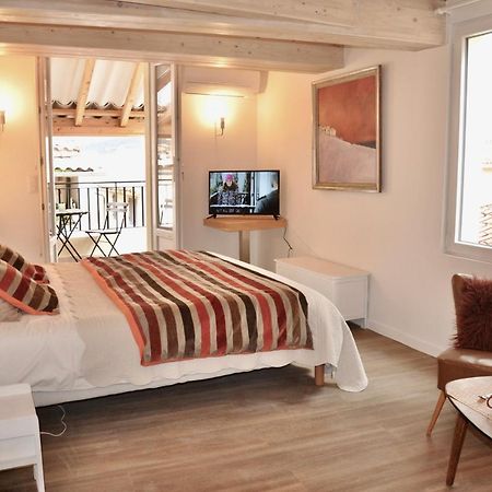 Les Chambres Tropeziennes Sanary-sur-Mer Buitenkant foto