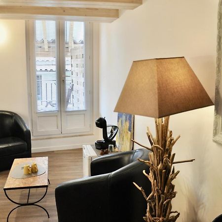 Les Chambres Tropeziennes Sanary-sur-Mer Buitenkant foto
